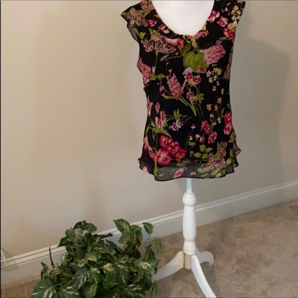 Karin Stevens floral blouse